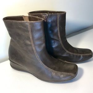7.5 M Kenneth Cole Comfort Leather Ankle Boot